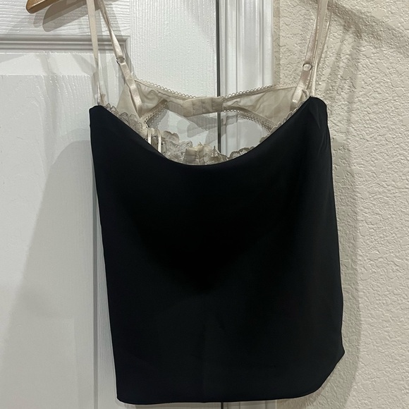 HOUSE OF CB 'Eli' Black & Off White Underwired Top - Picture 2 of 4